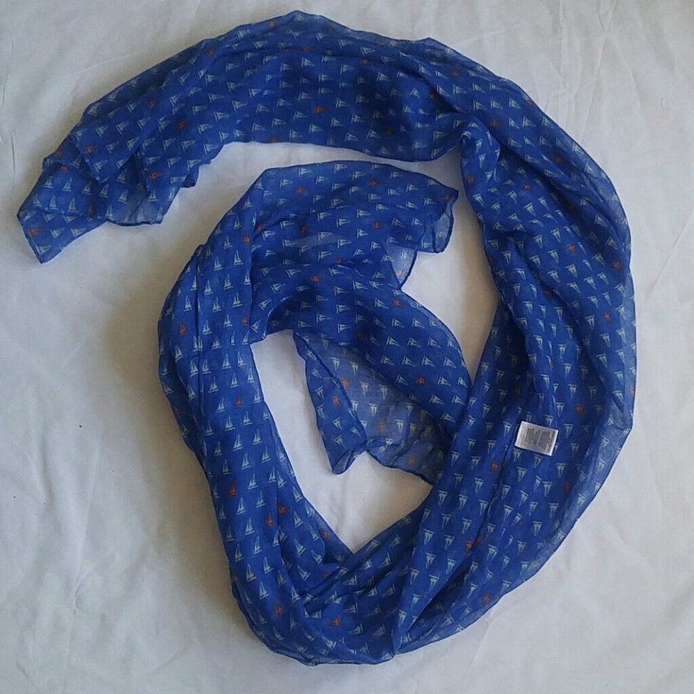 Scarf - Picture 5 of 7
